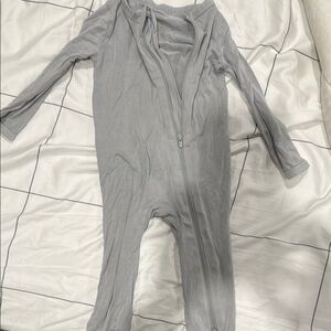 Kyte BABY Gray Footies One Piece Soft Stretchy Fabric